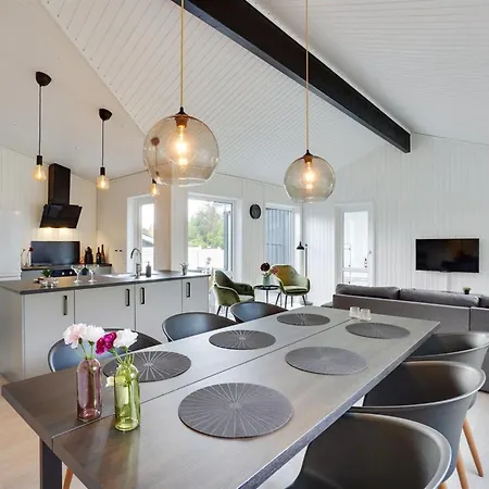 Bjarki - 800m From The Sea By Interhome Сasa de vacaciones