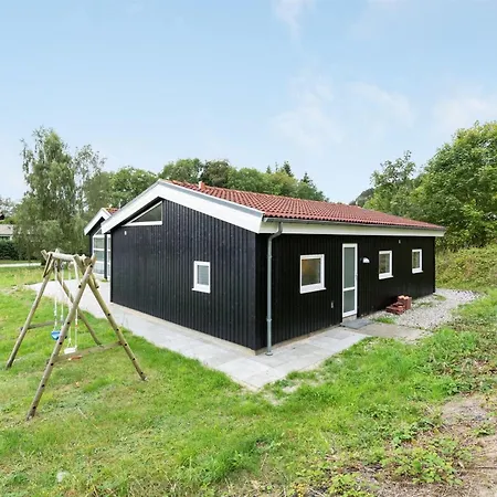 Bjarki - 800m From The Sea By Interhome Ebeltoft