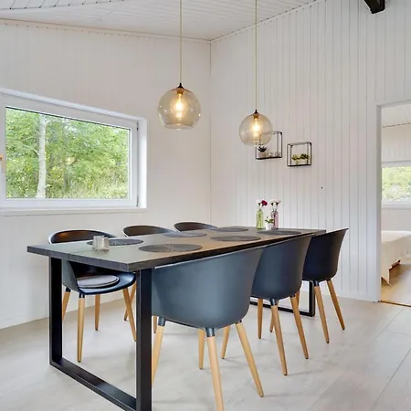 Semesterbostad Bjarki - 800m From The Sea By Interhome